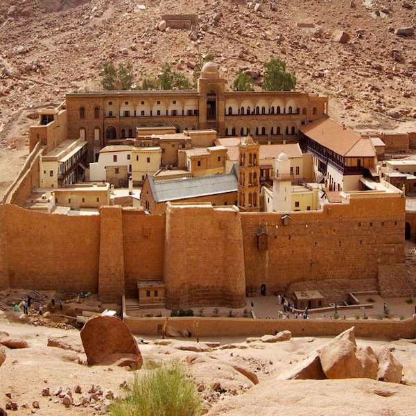 Monastero di Santa Caterina, Monte Sinai all’alba e panorama di Dahab – escursione da Sharm El Sheikh.